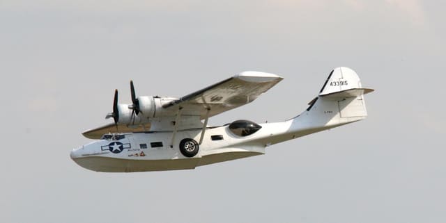 G-PBYA - Twin-engine aircraft