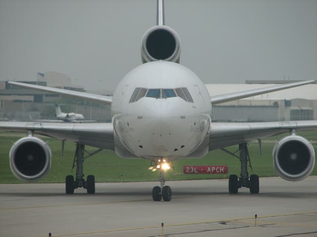 N385FE - Douglas