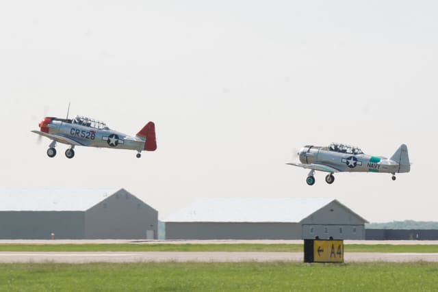 N7090C - Warbird