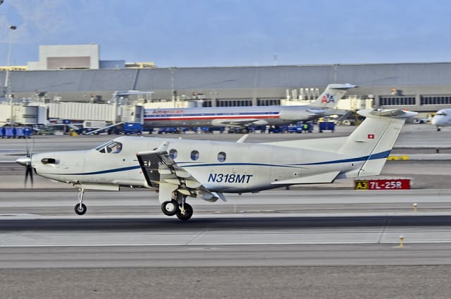 N318MT - Pilatus