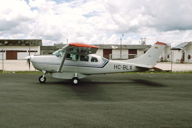 HC-BLX - Single-engine aircraft