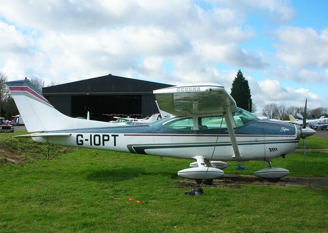 G-IOPT — Cessna