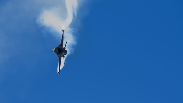  - Single-engine aircraft