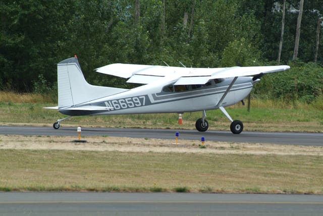 N66597 - Single-engine aircraft
