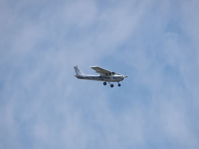 N2758J - Cessna