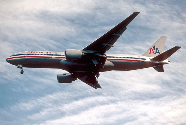 N757AN - Twin-engine aircraft