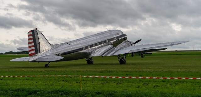 N341A - Douglas