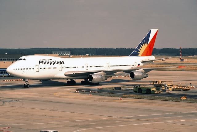 N744PR - Boeing