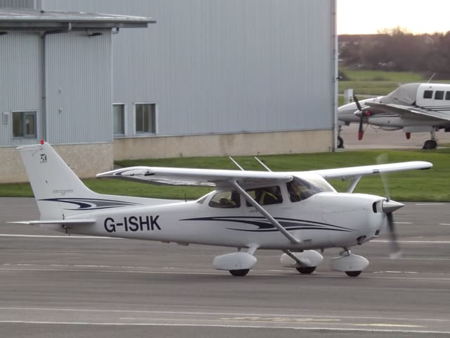 G-ISHK - Cessna