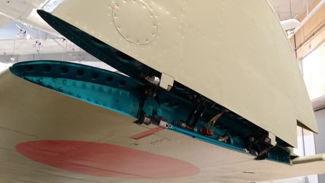 N3852 - Aircraft