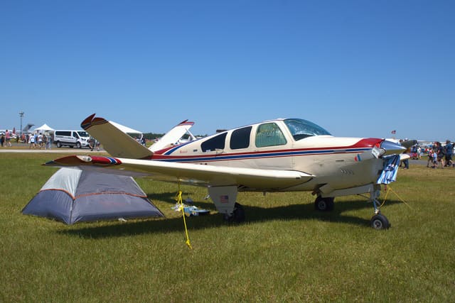 N1512W - Beechcraft