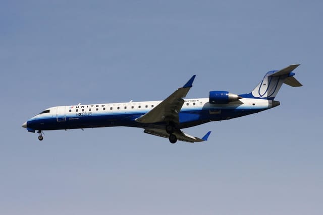 N708SK - Twin-engine aircraft