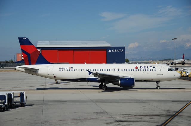 N333NW - Airbus