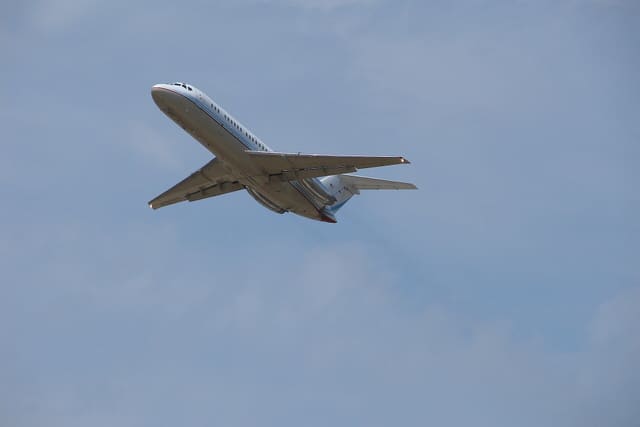 N229DE - Twin-engine aircraft