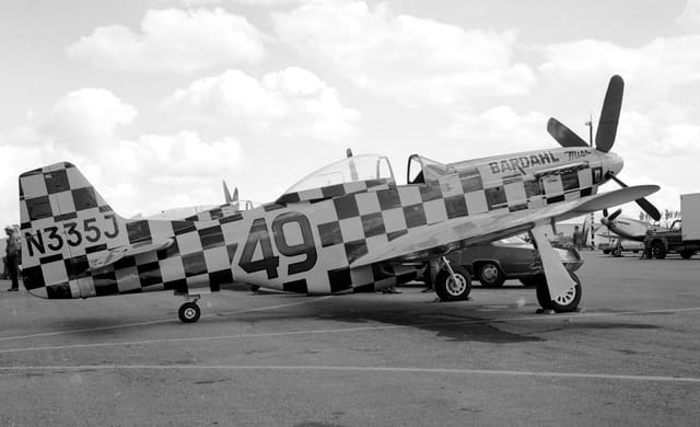 N335J - Warbird
