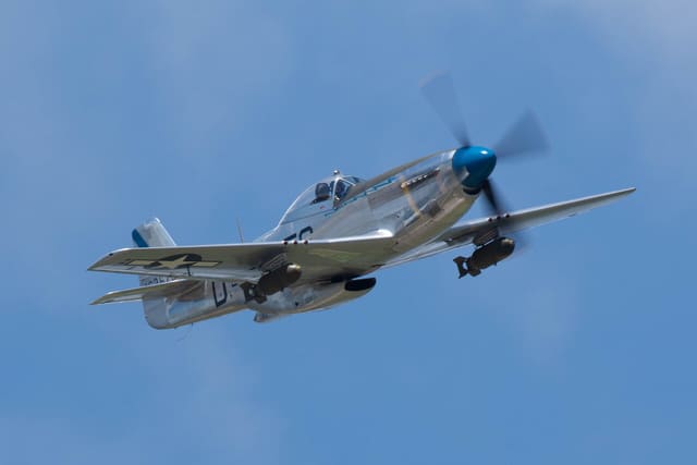 N1751D - Warbird