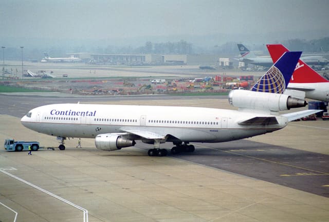 N14062 - Aircraft
