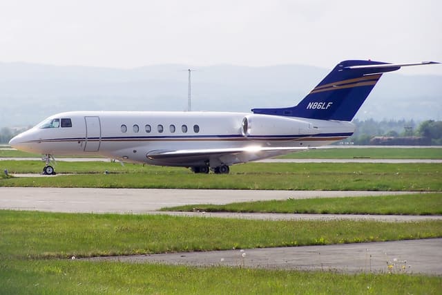 N86LF - Business jet