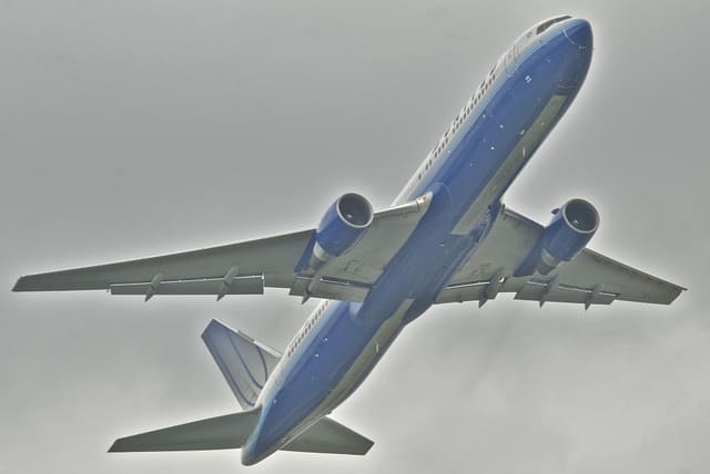 N658UA - Boeing