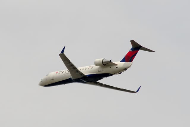 N8907A - Bombardier