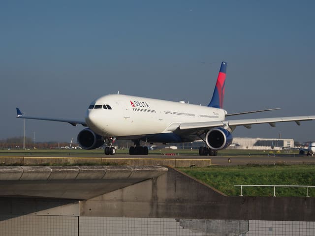N828NW - Airbus