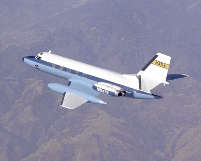 N814NA - Business jet
