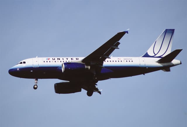 N802UA - Airbus