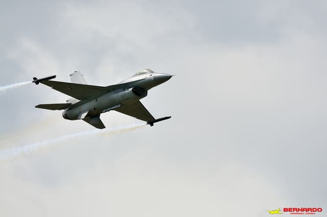  - Single-engine aircraft