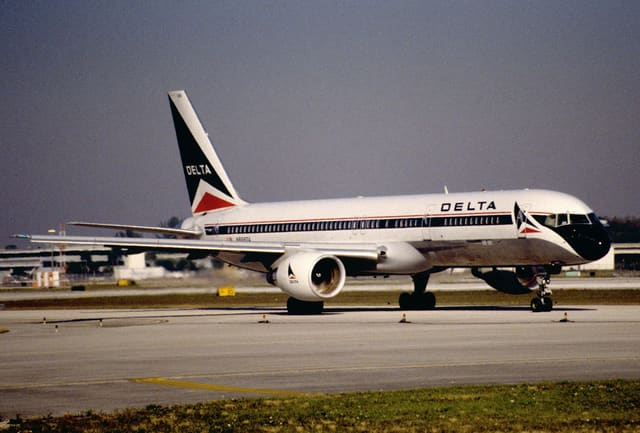 N686DA - Boeing