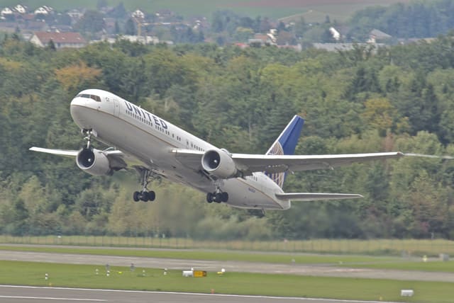 N643UA - Boeing