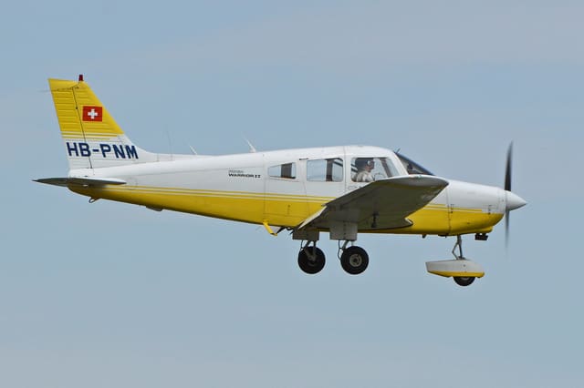 HB-PNM - Piper