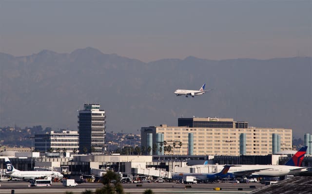 N26906 - Boeing