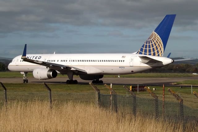 N13113 - Boeing