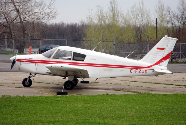 C-FZJO - Piper