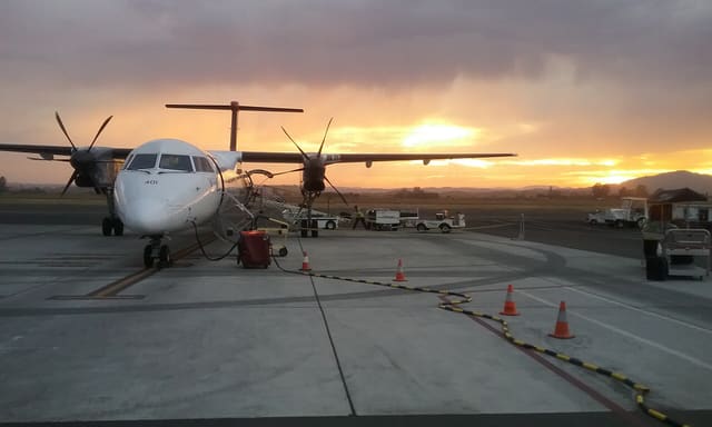 N401QX - Bombardier