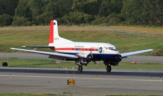 N30TN - Douglas