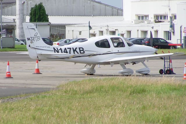 N147KB - Cirrus