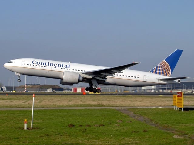 N78013 - Boeing