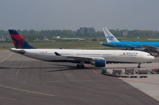 N821NW - Airbus