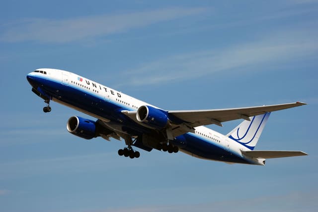 N219UA - Boeing