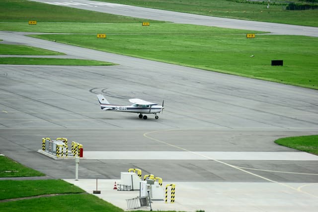 D-EIJJ - Cessna