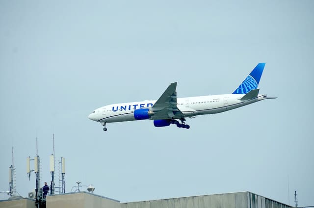N793UA - Boeing