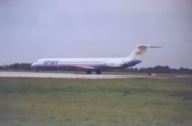 N801NK - Douglas