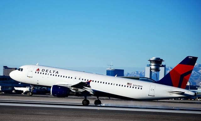N344NW - Twin-engine aircraft