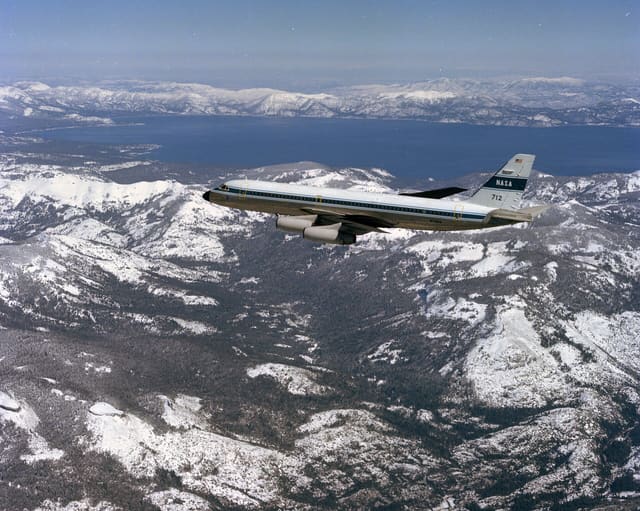 N712NA - Aircraft