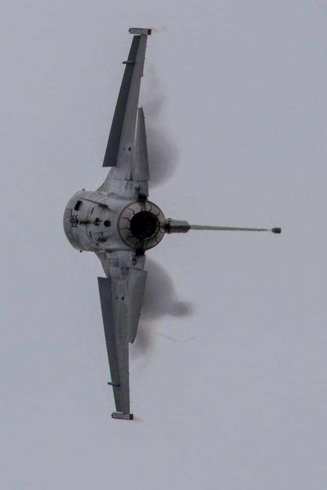  - Single-engine aircraft