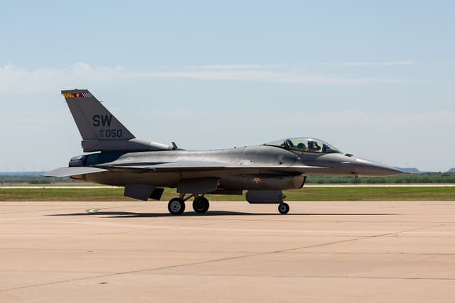  - Single-engine aircraft