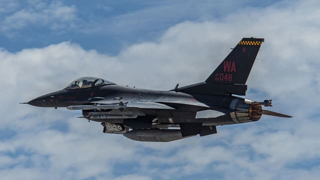  - Single-engine aircraft