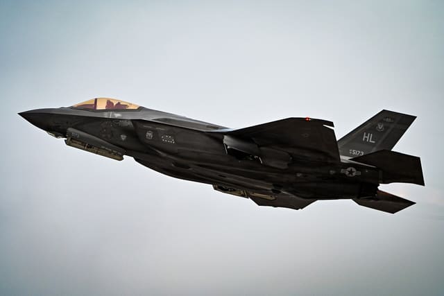  - Aircraft