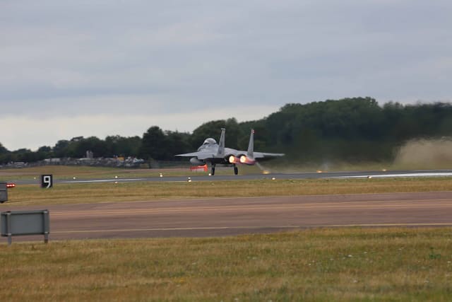  - Twin-engine aircraft